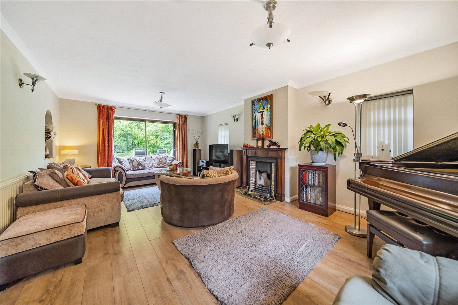 House Frimley Road in Guildford