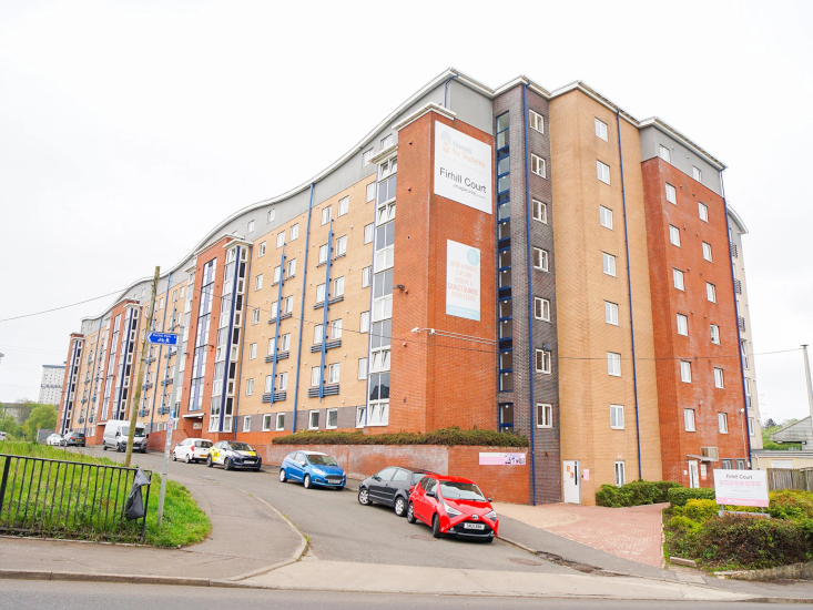 Flat Firhill Court in Glasgow