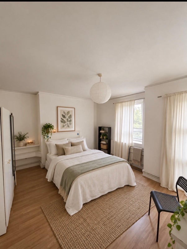 Room Meadow Road in Greater London