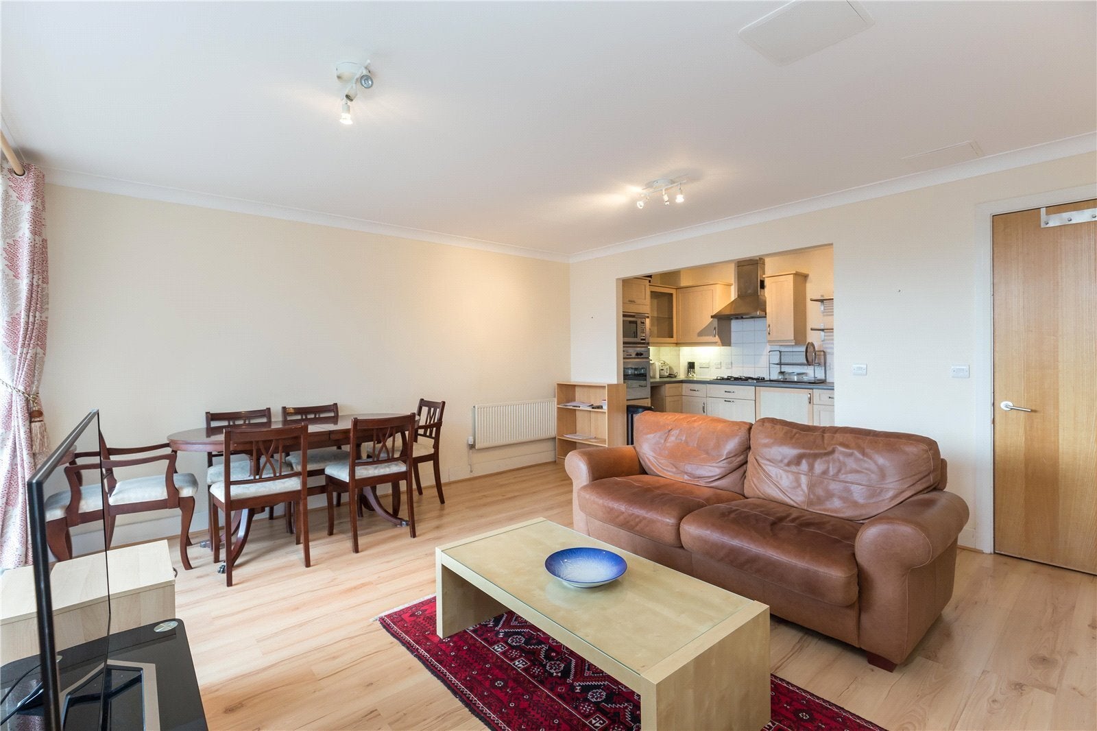 Flat North Bank in City of Westminster