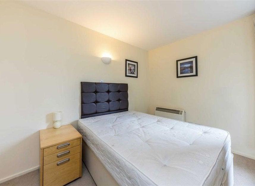 Flat Cromwell Road in Greater London