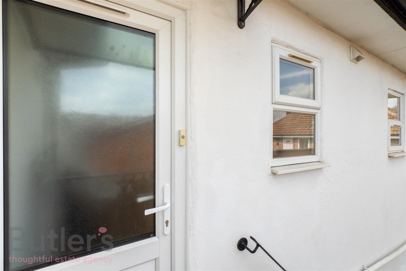 Flat Denbigh Close in Greater London