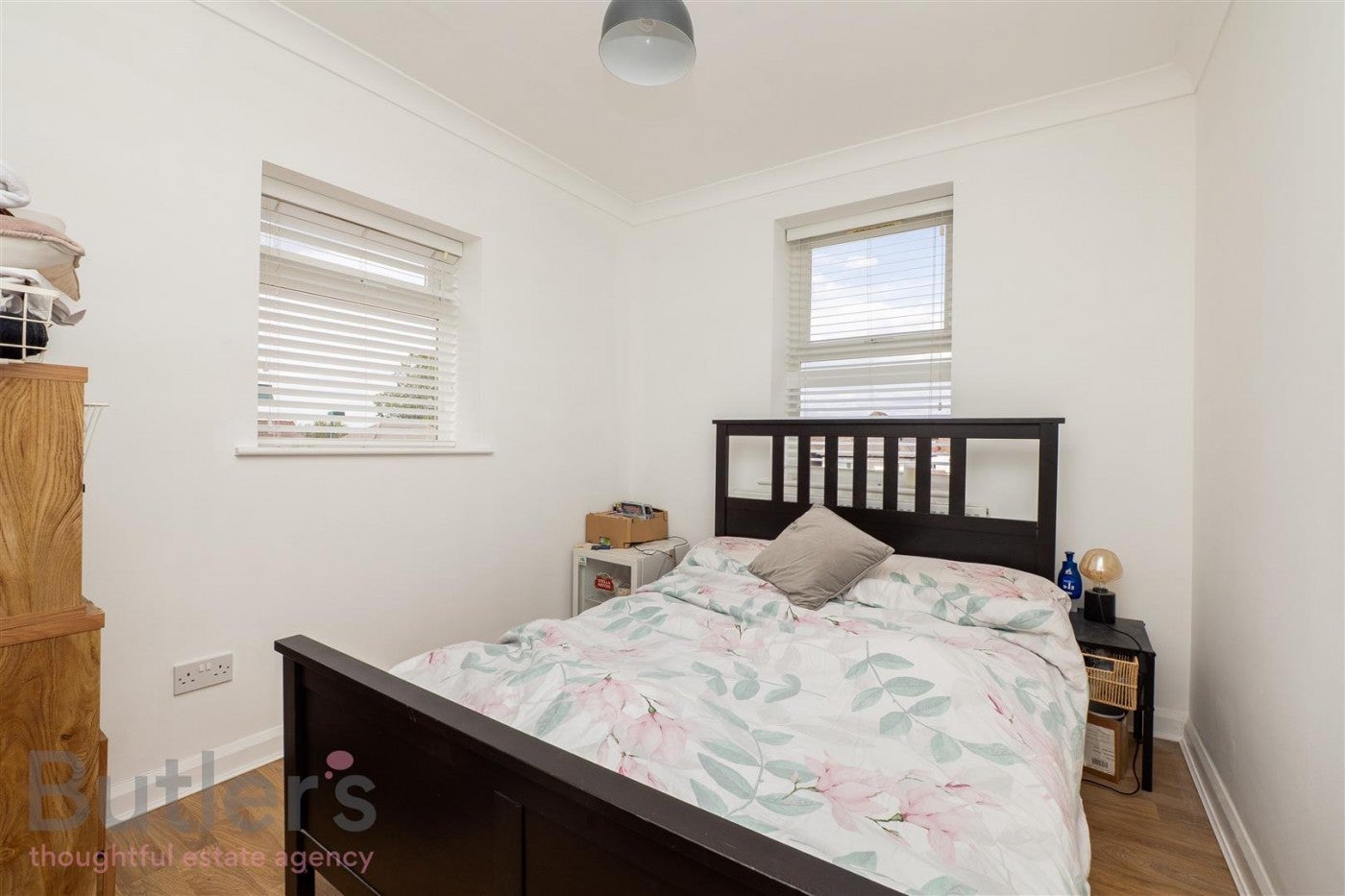 Flat Denbigh Close in Greater London
