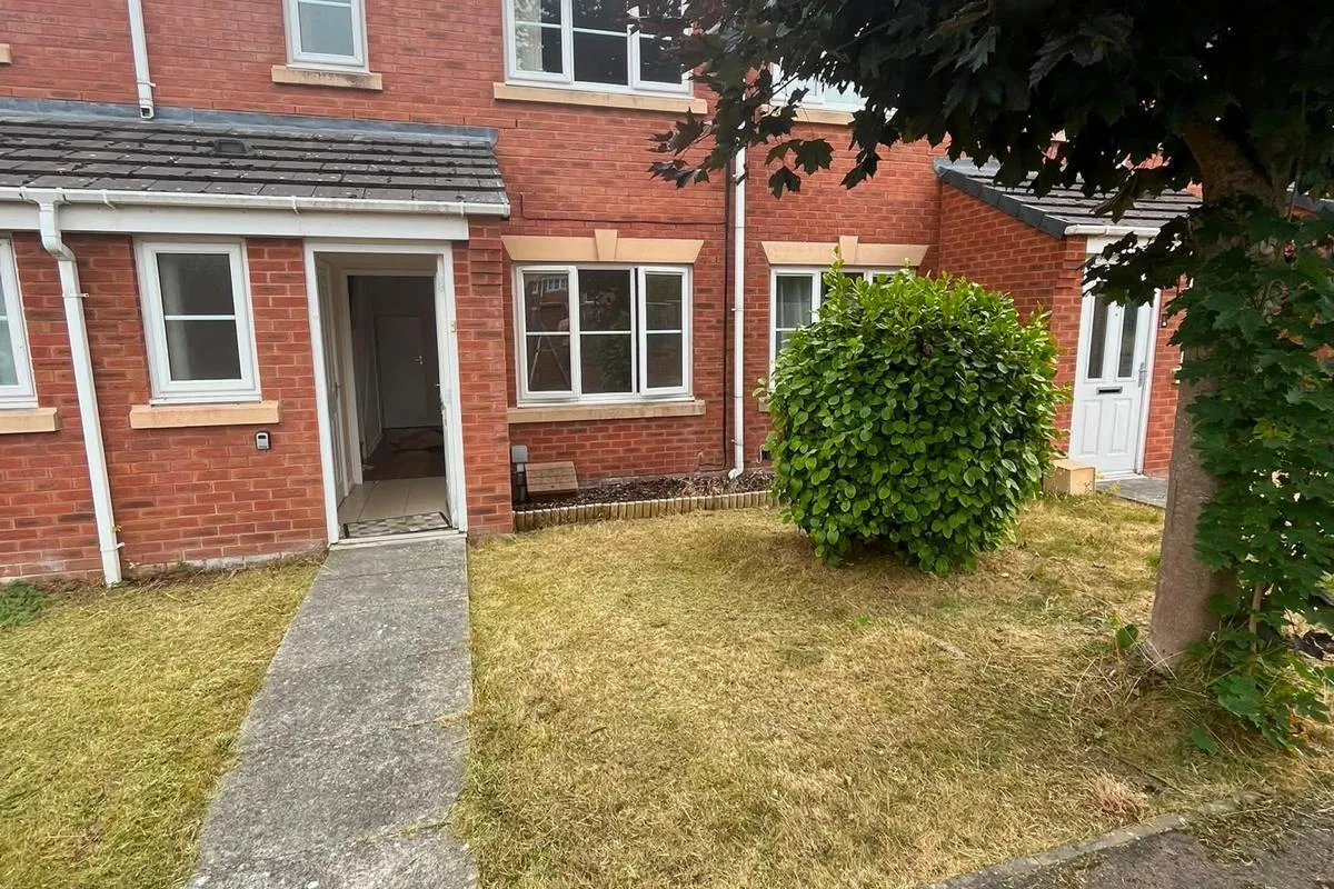House Naylor Green in Ellesmere Port