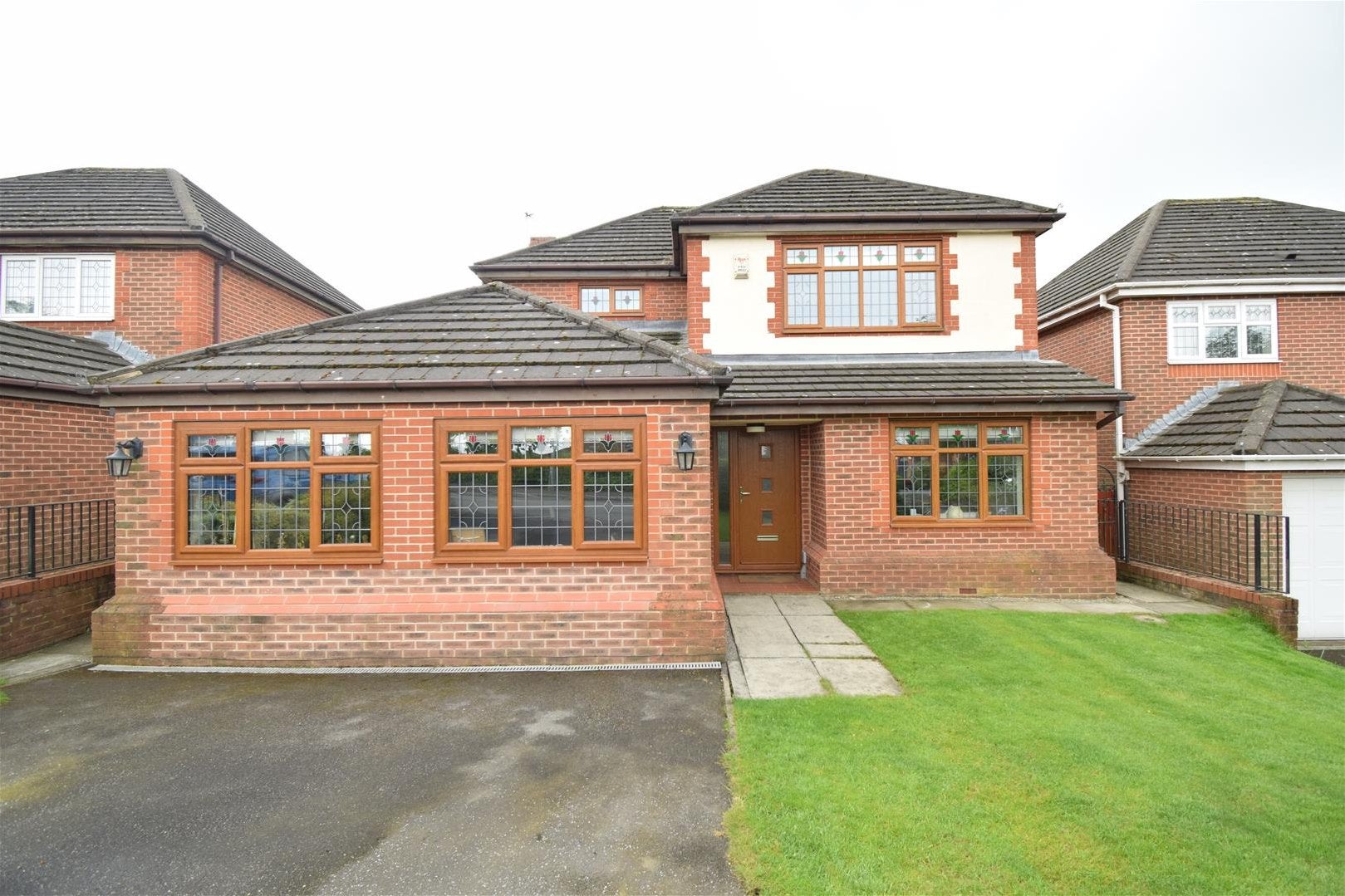 House Shuttle Eye Way in Kirklees