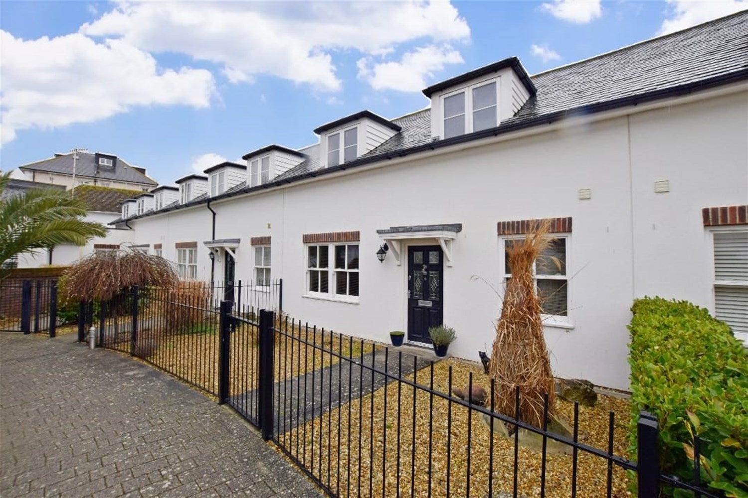 House West Street in Arun