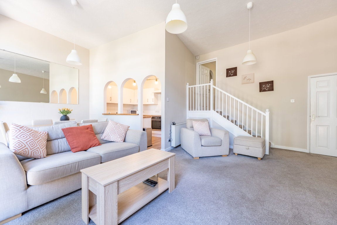Flat Alcantara Crescent in Southampton