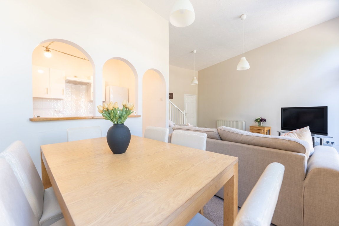 Flat Alcantara Crescent in Southampton