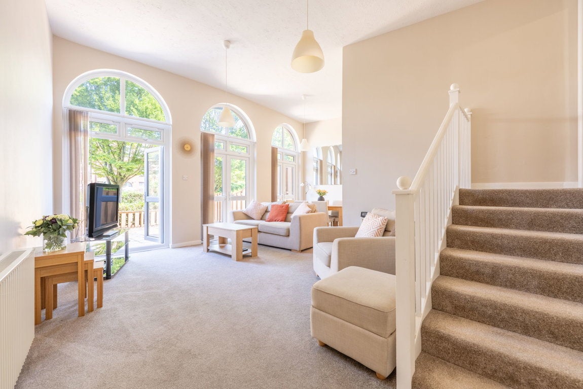 Flat Alcantara Crescent in Southampton