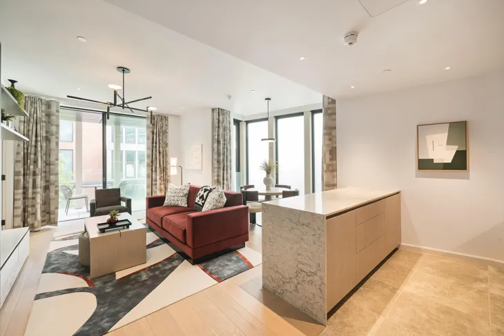 Flat Basil Street in Greater London