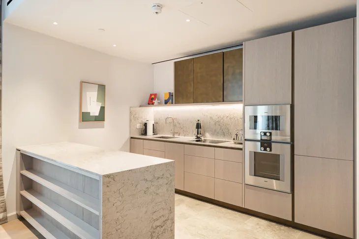 Flat Basil Street in Greater London
