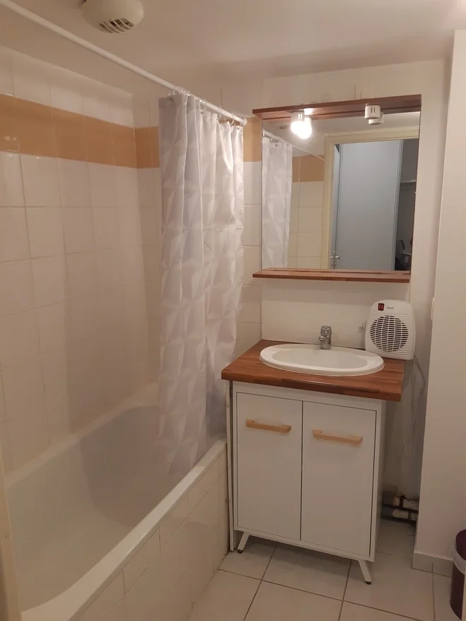 Flat Allée des Castors in Libourne