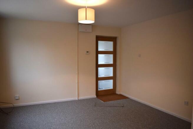 House Darcy Close in Chippenham