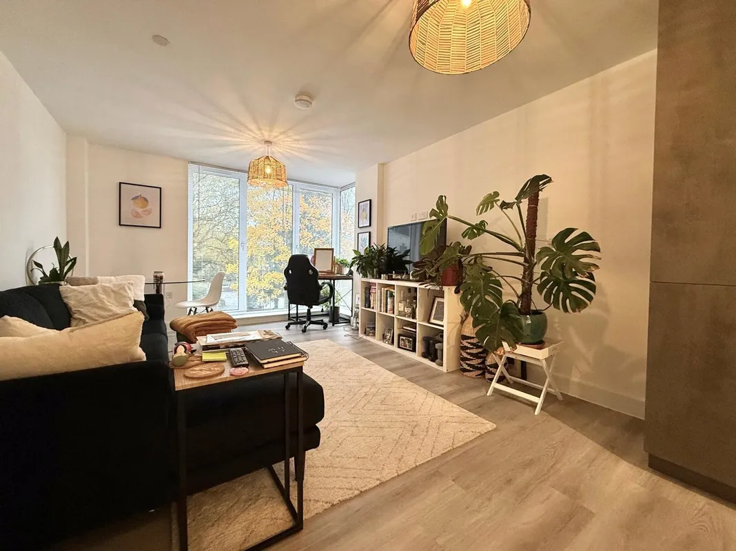 Flat Parkstone Road in Poole