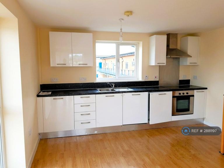 Flat Stewartby Avenue in Peterborough
