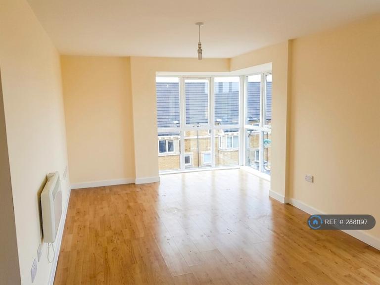 Flat Stewartby Avenue in Peterborough