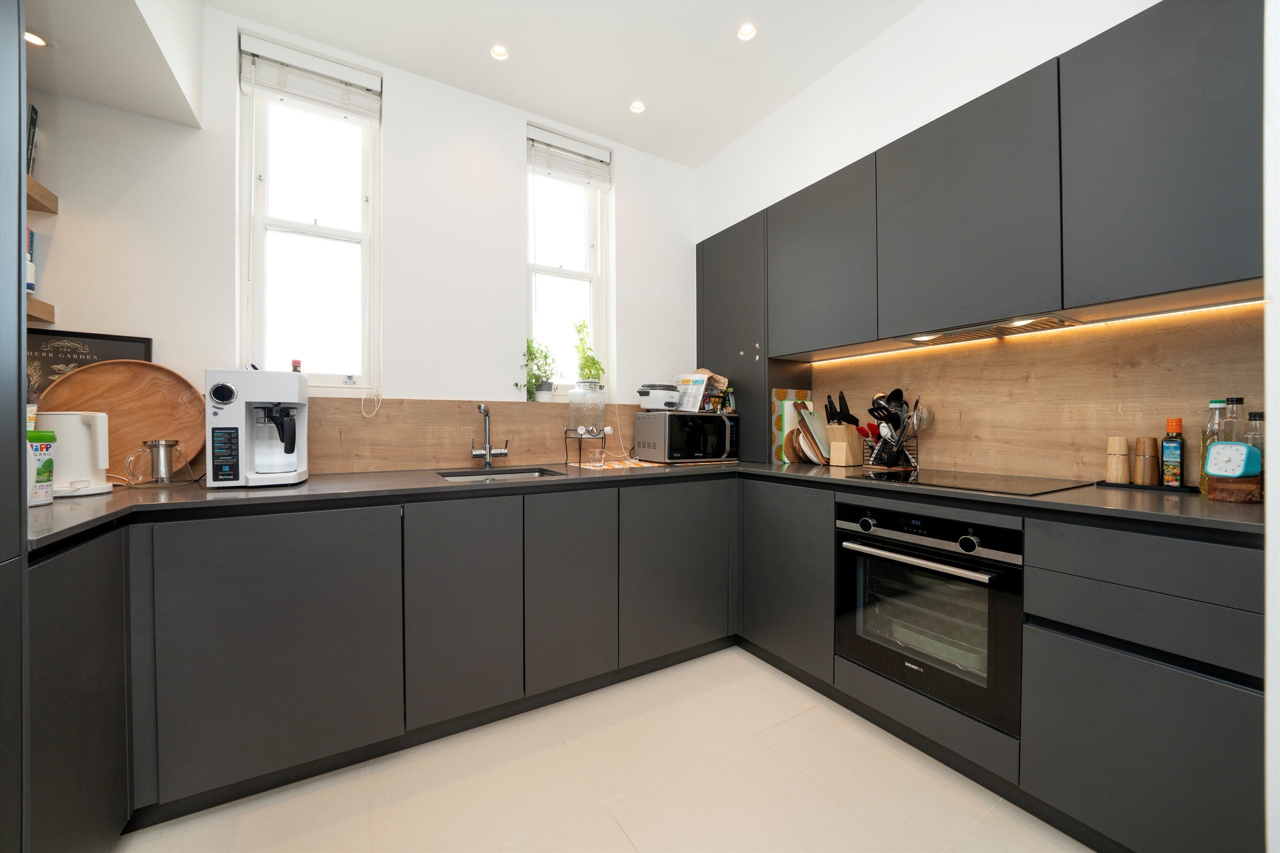 Flat King's Road in Greater London