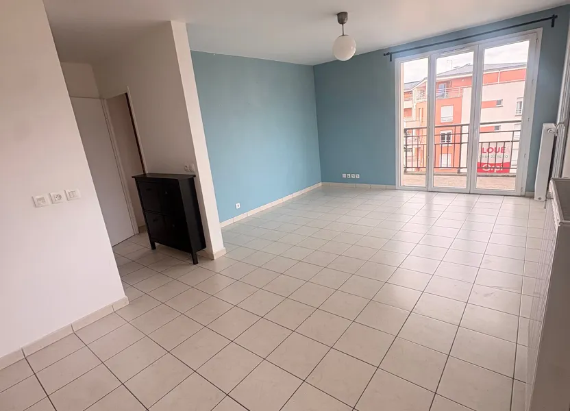 Flat Rue des Frênes in Corbeil-Essonnes