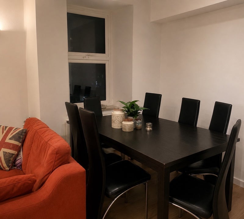 Room Sellincourt Road in Greater London