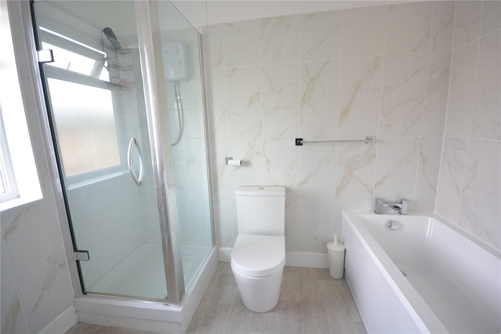 Flat Victoria Place in Epsom and Ewell