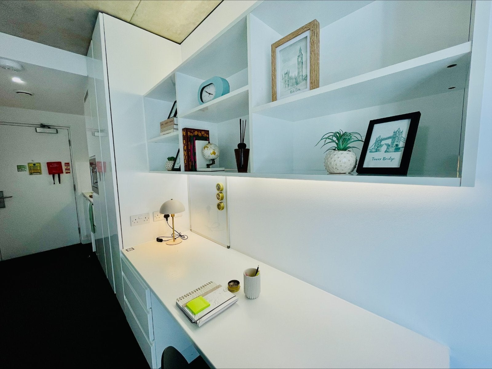 Room East Parkside in Greater London