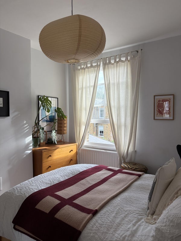 Room Ducie Street in Greater London