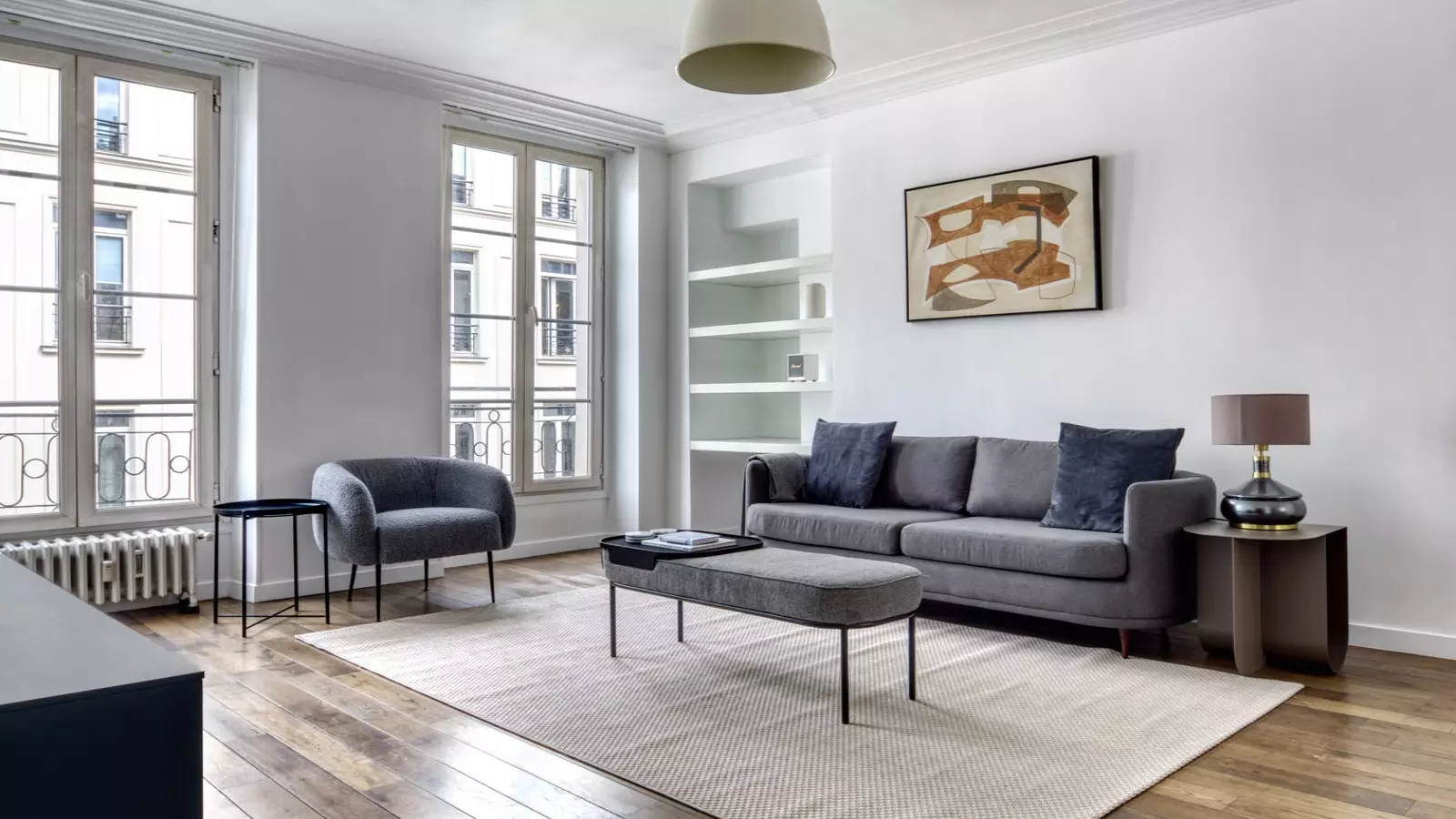 Flat Rue Bergère in Paris
