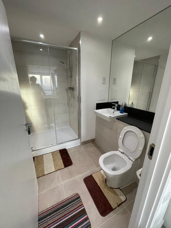 Room Unity Lane in Greater London