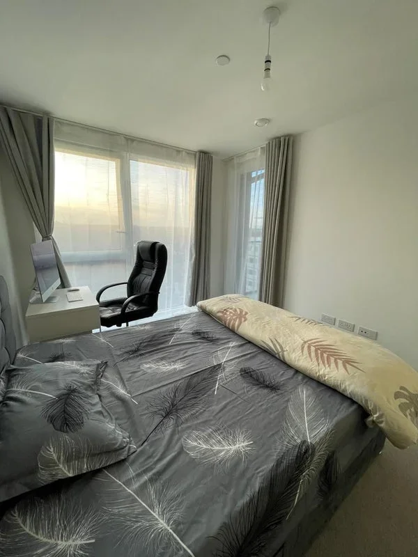 Room Unity Lane in Greater London