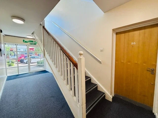 Flat Gilmartin Grove in Liverpool