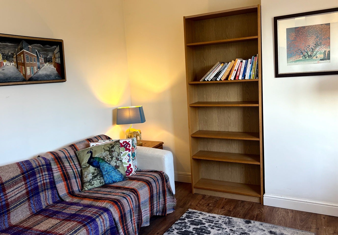 Flat Lydford Road in Greater London