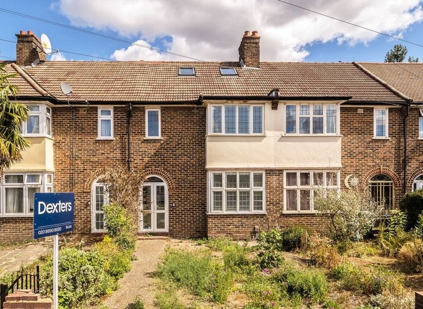 House Verdant Lane in Greater London