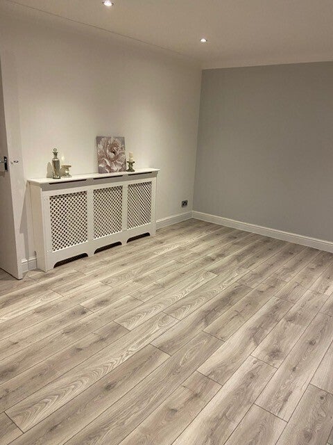 Flat Colne Chase in Witham