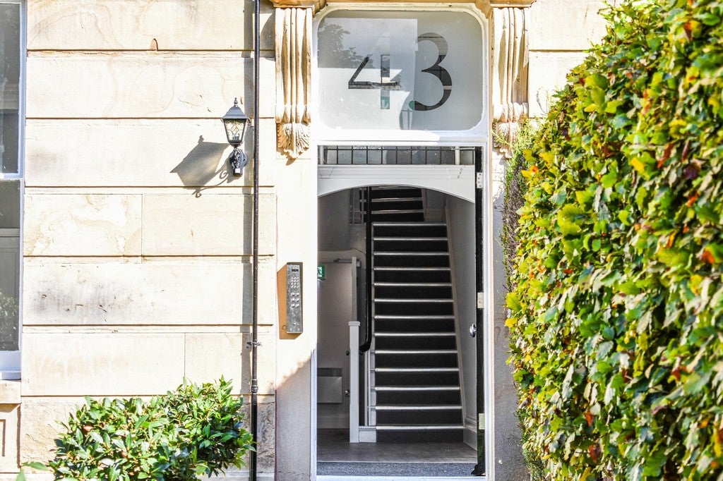 Flat West Cliff in Preston