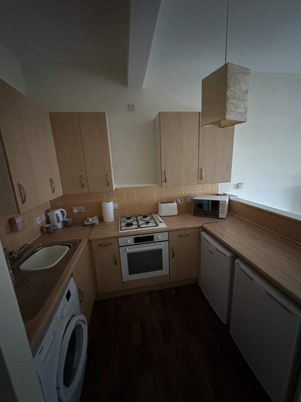 Flat Dumbarton Road in Glasgow
