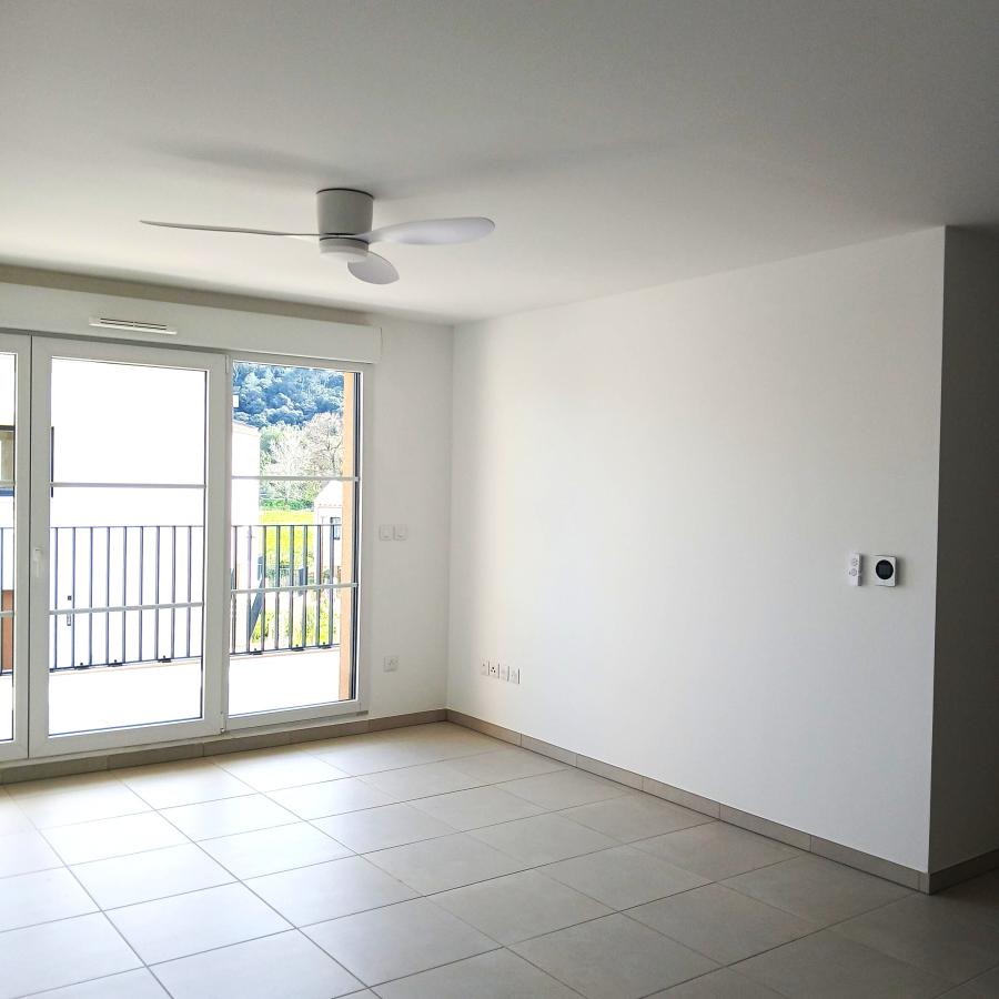Appartement Boulevard de la Fraternité à Saint-Étienne-du-Grès
