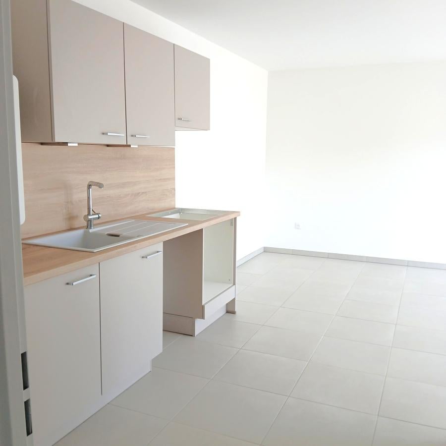 Appartement Boulevard de la Fraternité à Saint-Étienne-du-Grès