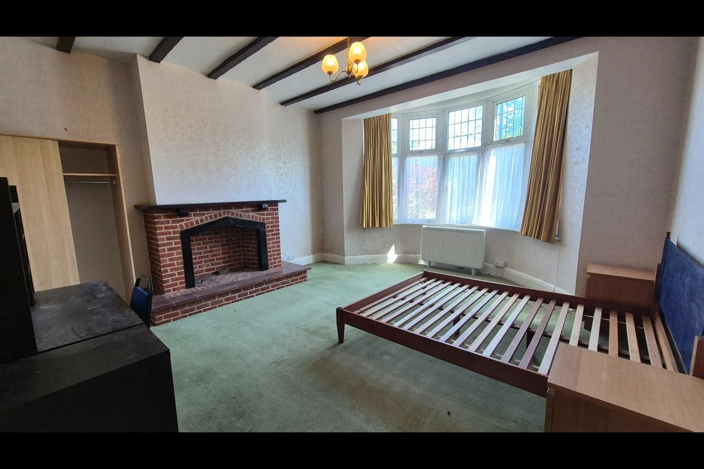Room Green Lanes in Greater London