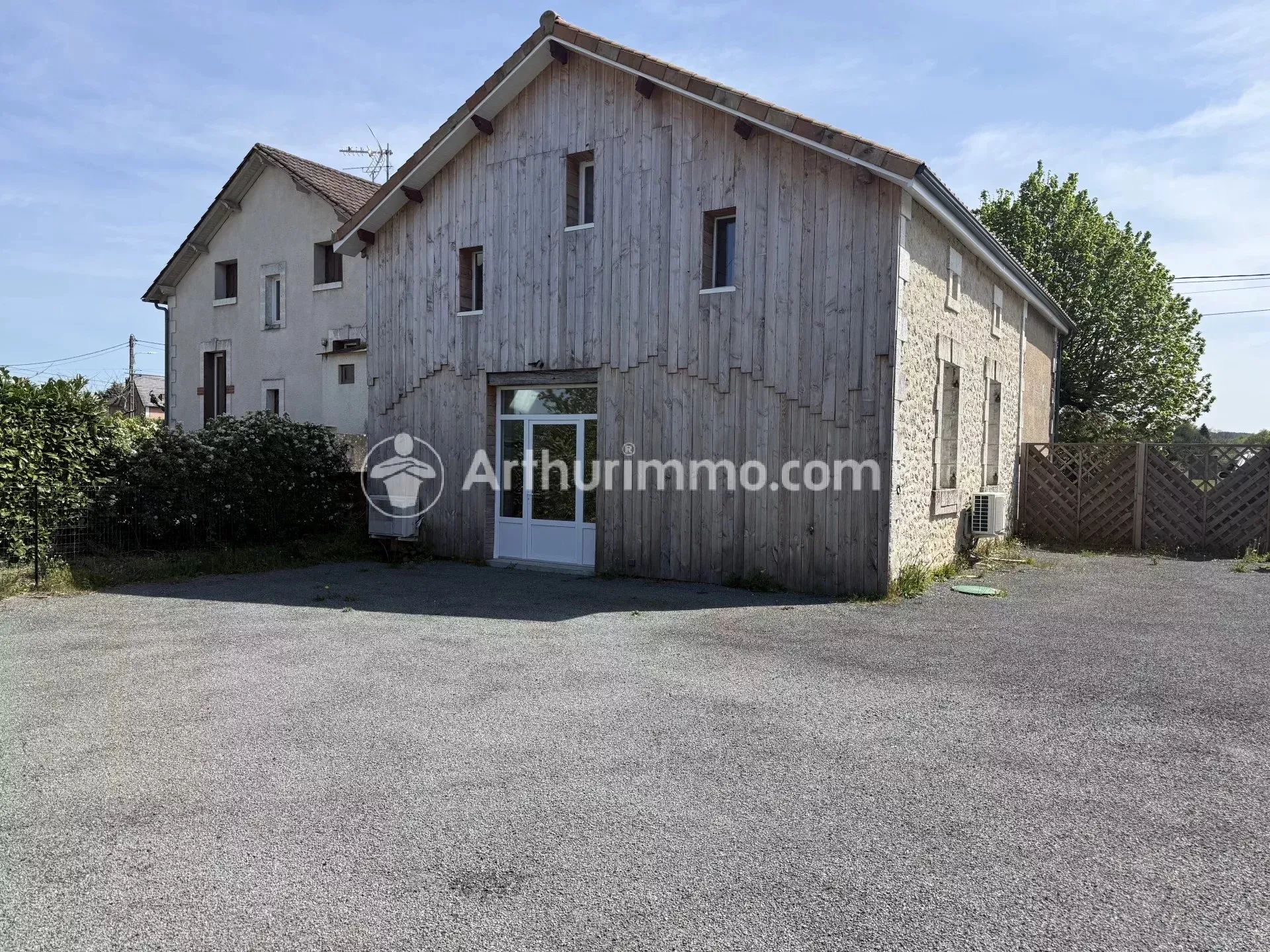 Maison Route de Neuvic à Grignols