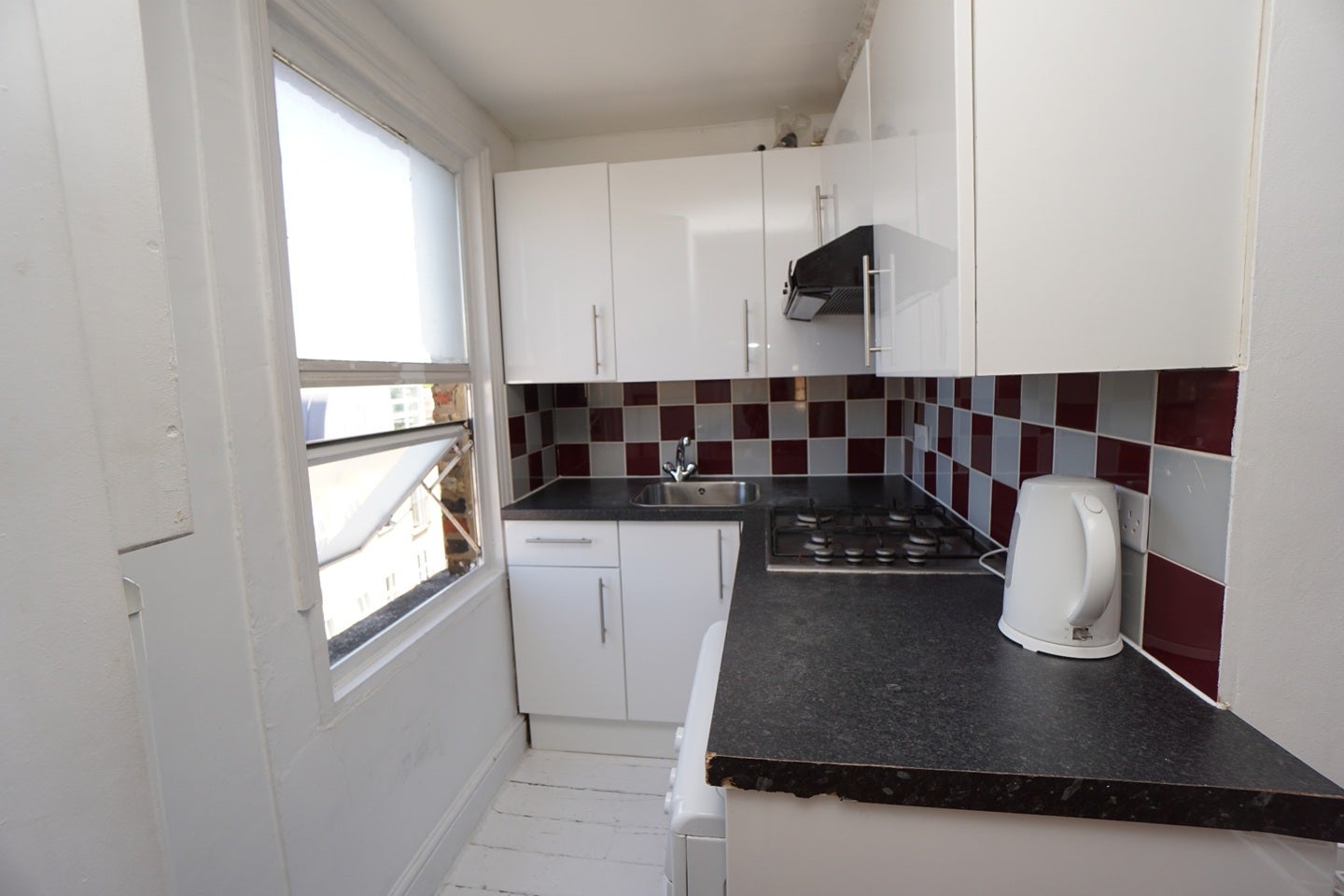 Flat Essex Road in Greater London