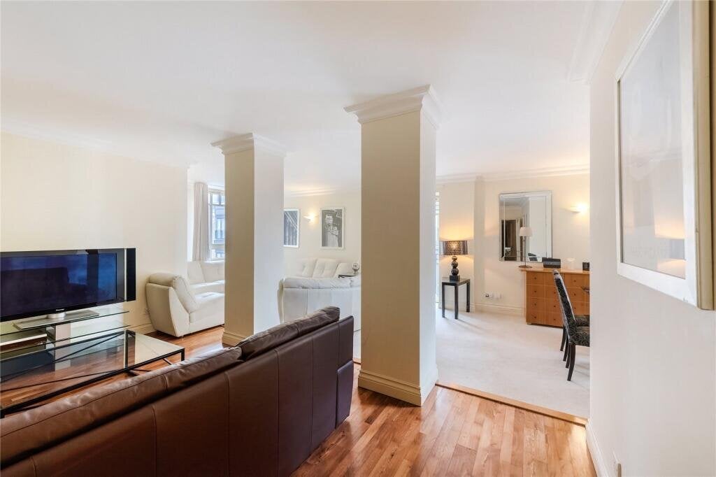 Flat Marsham Street in City of Westminster
