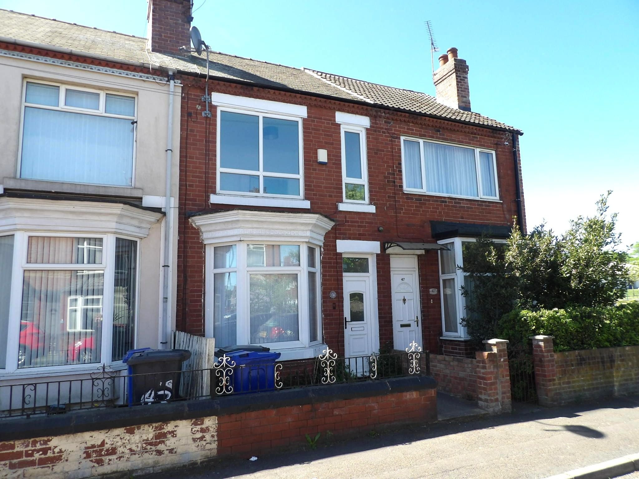 Flat Coronation Road in Doncaster