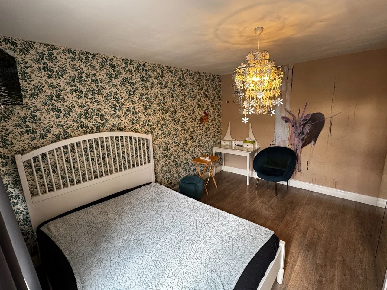 House Hunter Drive in Greater London