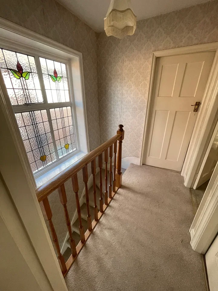 House Woodcroft in Greater London