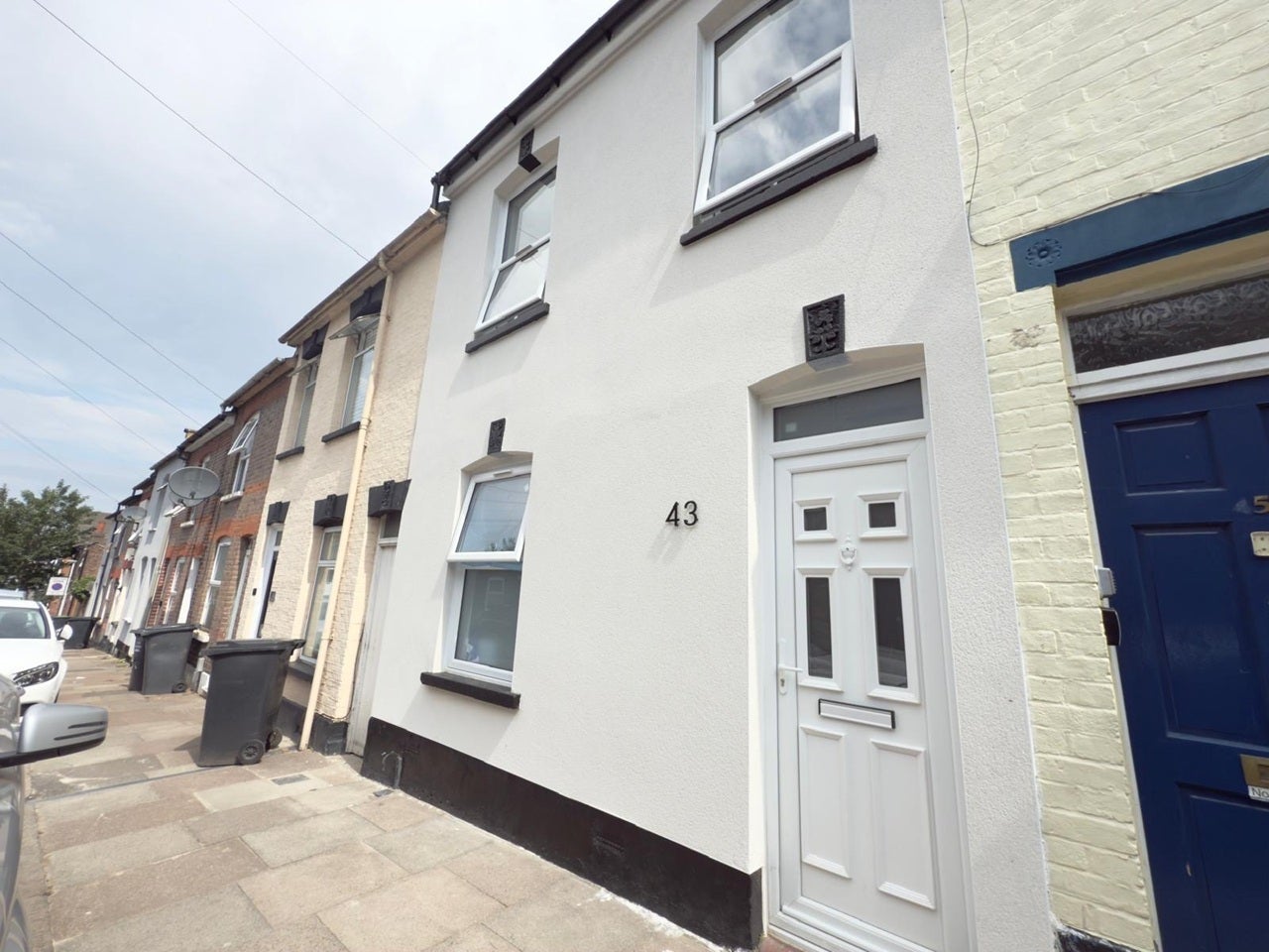 Room Cowper Street in Luton