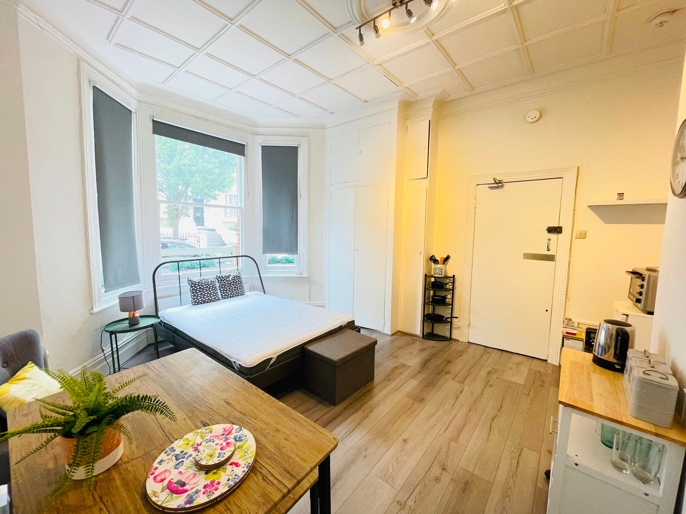 Flat Hamilton Gardens in City of Westminster