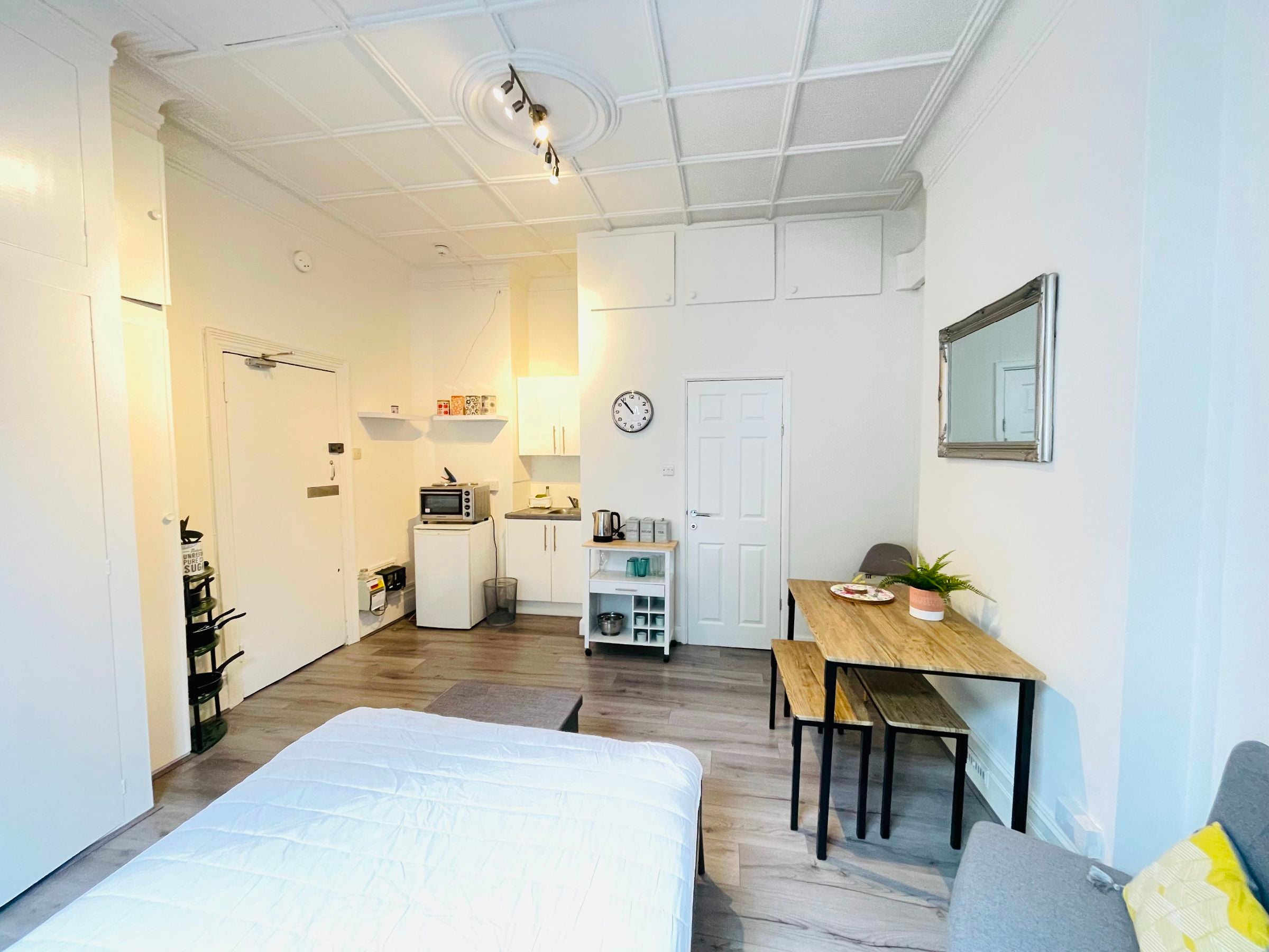 Flat Hamilton Gardens in City of Westminster