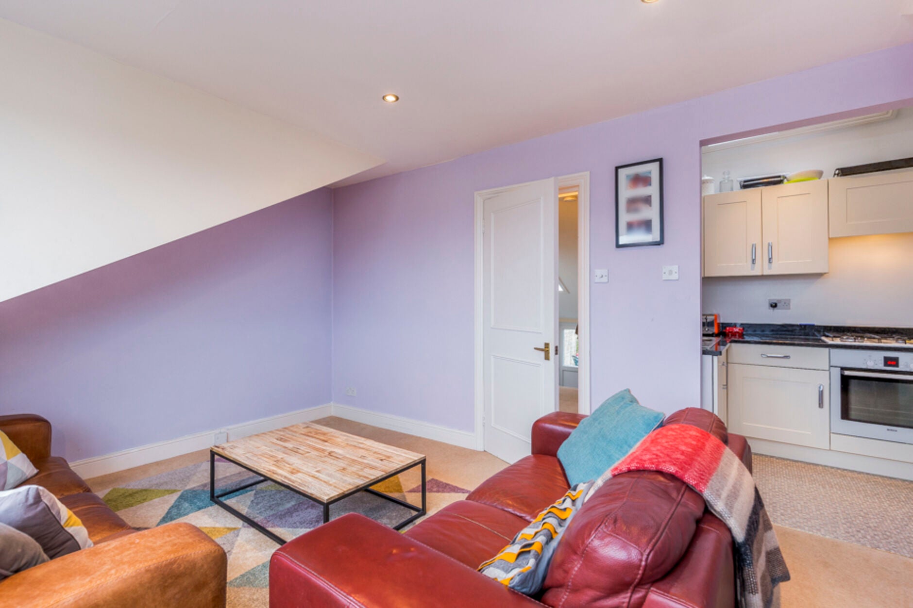 House Bassein Park Road in Greater London