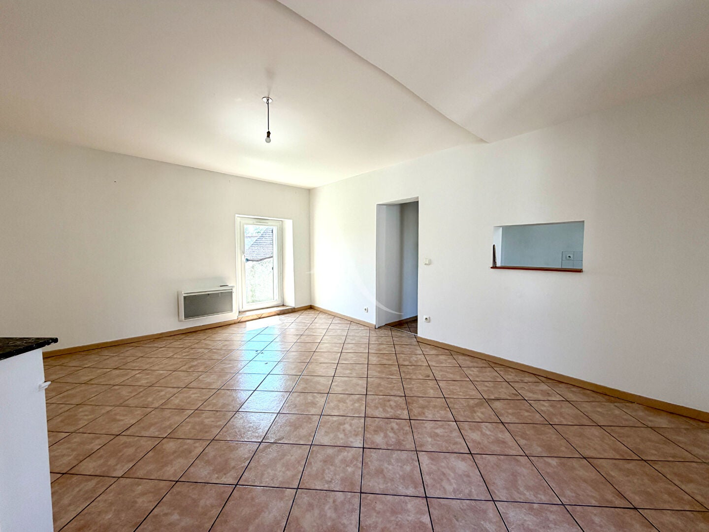 Flat D 82 in Saint-Martin-le-Beau