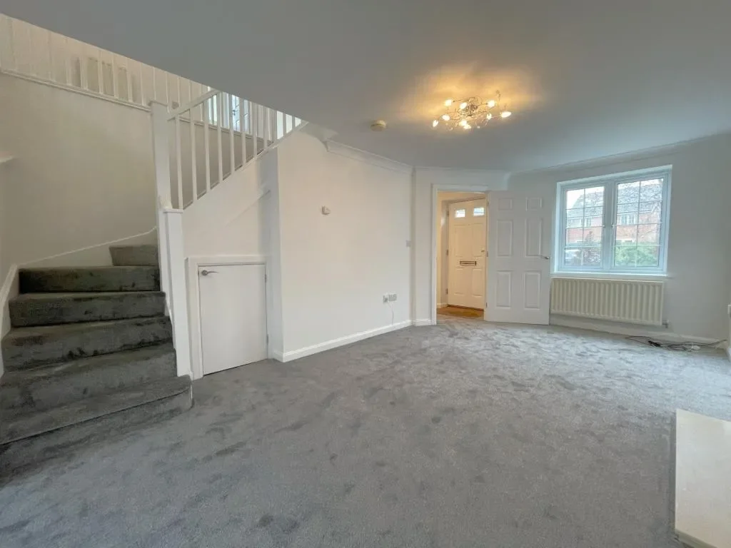 House Sycamore Lane in Ashford